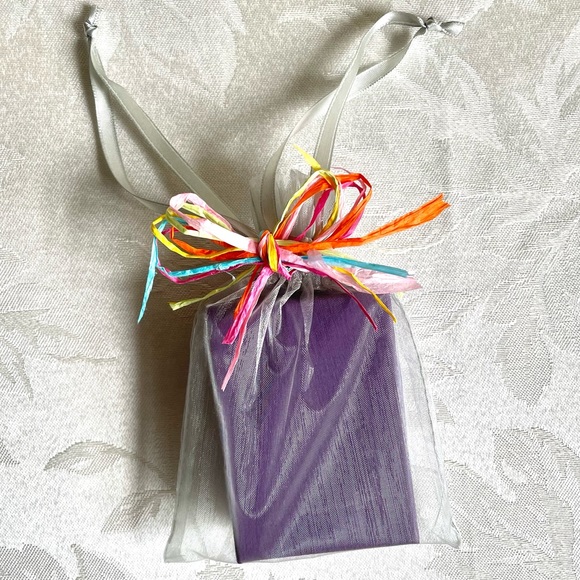 ‼️SALE‼️3g 14k Solid Gold Filigree Earrings - Picture 8 of 8